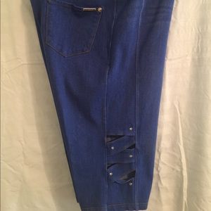 Luxe Denimm 360 short